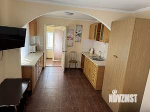Дом 120м², 3-этажный, на длительный срок, 
