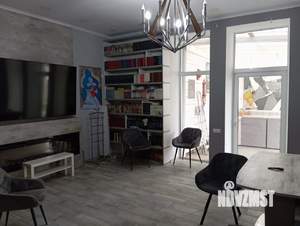 Таунхаус 350м², 4-этажный, на длительный срок, 
