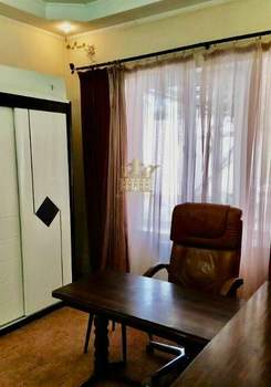 Дом 208м², 2-этажный, на длительный срок, 