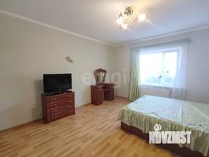 Дом 140м², 2-этажный, на длительный срок, 