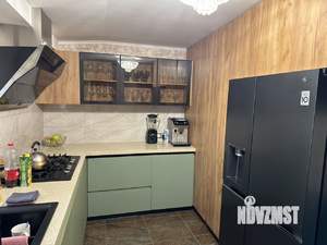 Дом 250м², 2-этажный, на длительный срок, 