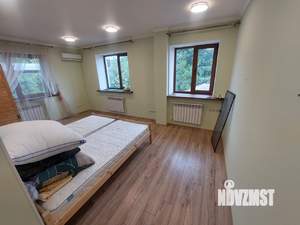 Дом 130м², 2-этажный, на длительный срок, 