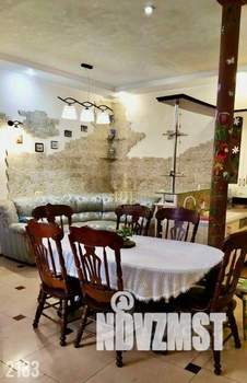 Дом 208м², 2-этажный, на длительный срок, 