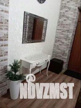 Дом 70м², 2-этажный, на длительный срок, 
