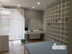 Таунхаус 350м², 4-этажный, на длительный срок, 