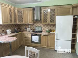 Дом 231м², 2-этажный, на длительный срок, 
