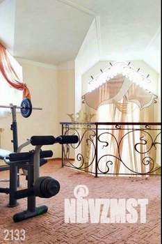 Дом 208м², 2-этажный, на длительный срок, 