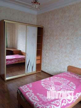 Дом 300м&sup2;, 2-этажный, на длительный срок, 