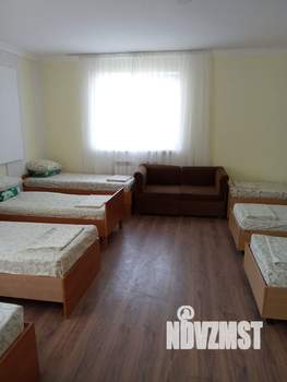 Дом 300м², 3-этажный, на длительный срок, 