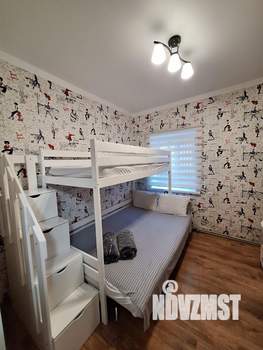 Дом 100м&sup2;, 2-этажный, посуточно, 