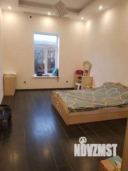 Дом 100м&sup2;, 3-этажный, на длительный срок, 