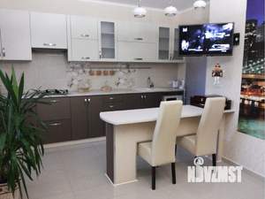 Дом 110м&sup2;, 2-этажный, на длительный срок, 