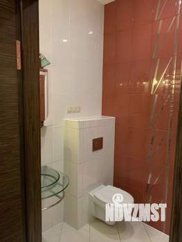 Дом 280м², 2-этажный, на длительный срок, 