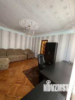 Дом 210м&sup2;, 2-этажный, на длительный срок, 