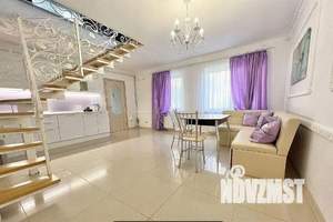 Дом 140м², 2-этажный, на длительный срок, 