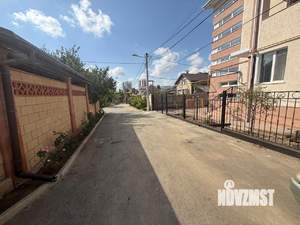 Дом 450м&sup2;, 3-этажный, на длительный срок, 