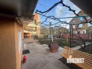 Дом 200м², 2-этажный, участок 6 сот.  