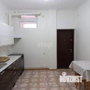 Дом 283м&sup2;, 2-этажный, участок 5 сот.  