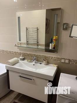 Дом 248м&sup2;, 2-этажный, участок 3 сот.  