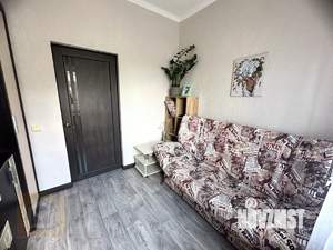 Дом 90м&sup2;, 2-этажный, участок 0 сот.  