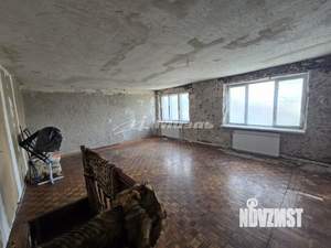 Дом 82м&sup2;, 2-этажный, участок 1 сот.  