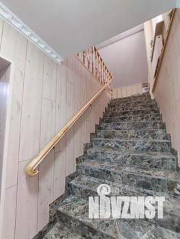 Дом 274м², 2-этажный, участок 6 сот.  
