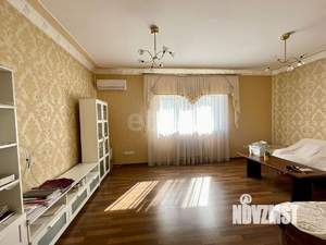 Дом 309м&sup2;, 3-этажный, участок 6 сот.  