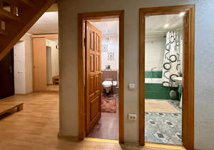 Дом 181м&sup2;, 2-этажный, участок 6 сот.  