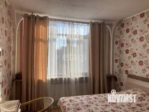 Дом 289м², 3-этажный, участок 6 сот.  