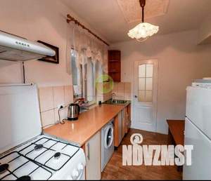 Дом 180м², 2-этажный, участок 3 сот.  