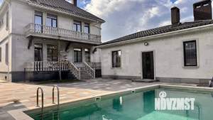 Дом 410м&sup2;, 2-этажный, участок 8 сот.  