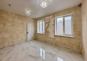 Дом 297м&sup2;, 2-этажный, участок 5 сот.  