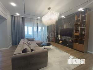 Дом 222м², 2-этажный, участок 10 сот.  