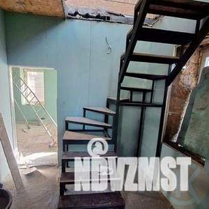 Дом 181м&sup2;, 3-этажный, участок 4 сот.  