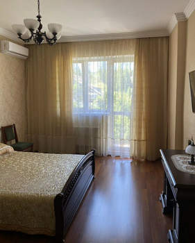 Дом 280м&sup2;, 2-этажный, участок 6 сот.  