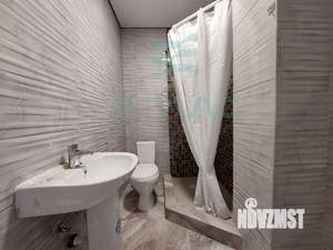 Дом 550м², 2-этажный, участок 6 сот.  