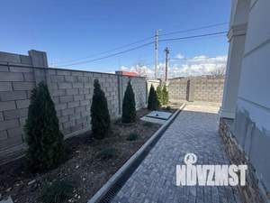 Дом 270м&sup2;, 2-этажный, участок 8 сот.  