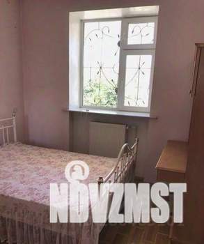 Дом 177м&sup2;, 2-этажный, участок 6 сот.  