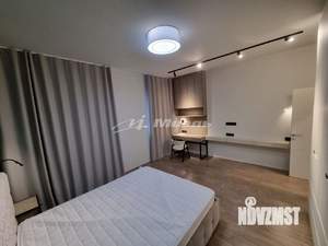 Дом 294м&sup2;, 3-этажный, участок 6 сот.  