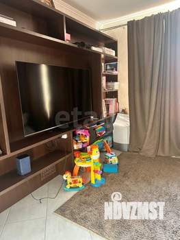 Дом 92м&sup2;, 2-этажный, участок 1 сот.  