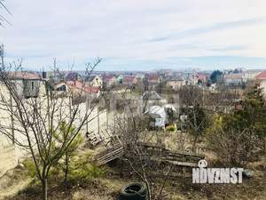 Дом 352м&sup2;, 3-этажный, участок 10 сот.  