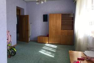 Дом 360м², 2-этажный, участок 6 сот.  