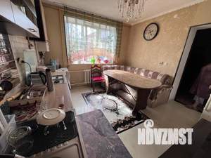 Дом 167м&sup2;, 2-этажный, участок 3 сот.  