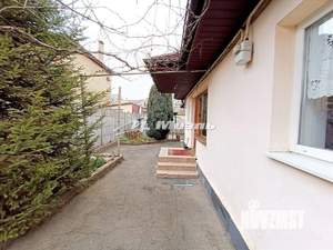 Дом 145м&sup2;, 2-этажный, участок 9 сот.  