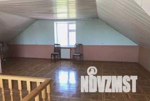 Дом 177м&sup2;, 2-этажный, участок 6 сот.  