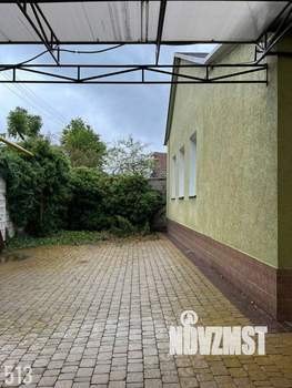 Дом 100м&sup2;, 1-этажный, участок 5 сот.  