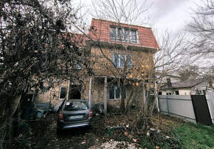 Дом 236м², 3-этажный, участок 3 сот.  