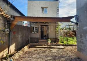 Дом 137м&sup2;, 2-этажный, участок 3 сот.  