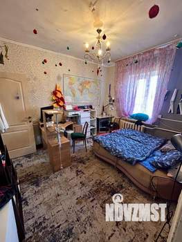 Дом 70м&sup2;, 2-этажный, участок 5 сот.  