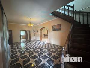 Дом 315м², 2-этажный, участок 7 сот.  